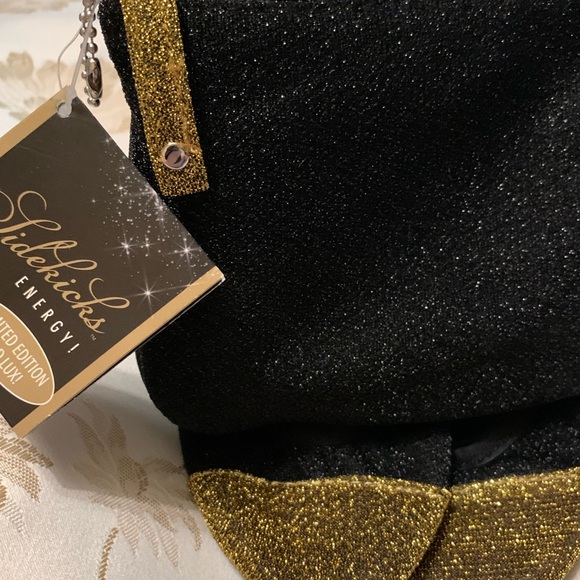 Fold Up Black and Gold Lurex Slipperss - Picture 11 of 13